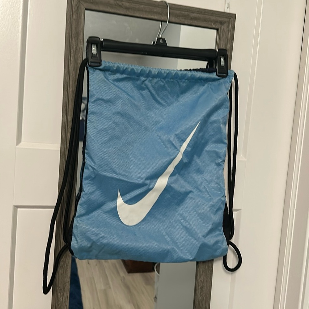 Nike blue two tone with white logo drawstring bag!